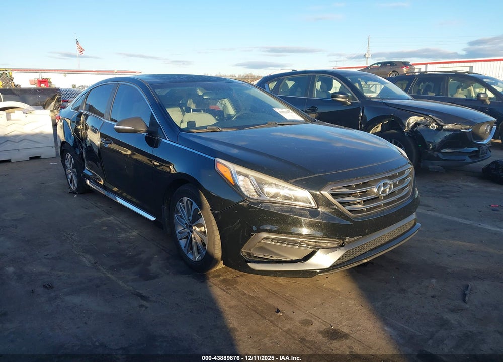 2015 HYUNDAI SONATA SPORT VIN: 5NPE34AF7FH251200