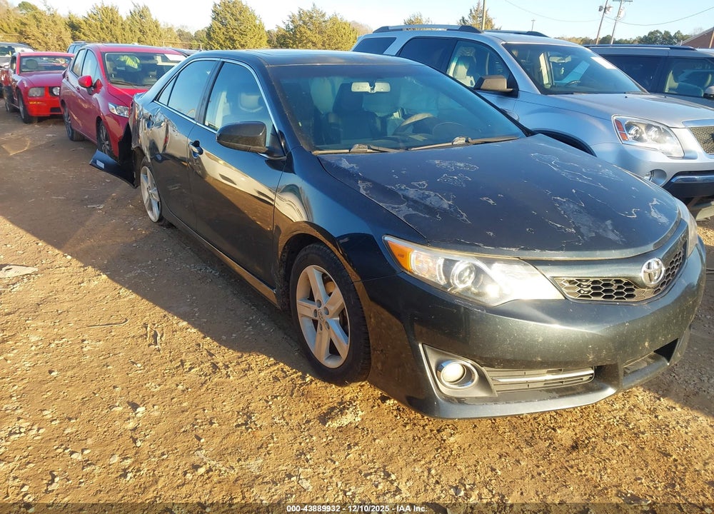 2014 TOYOTA CAMRY SE VIN: 4T1BF1FK9EU753298