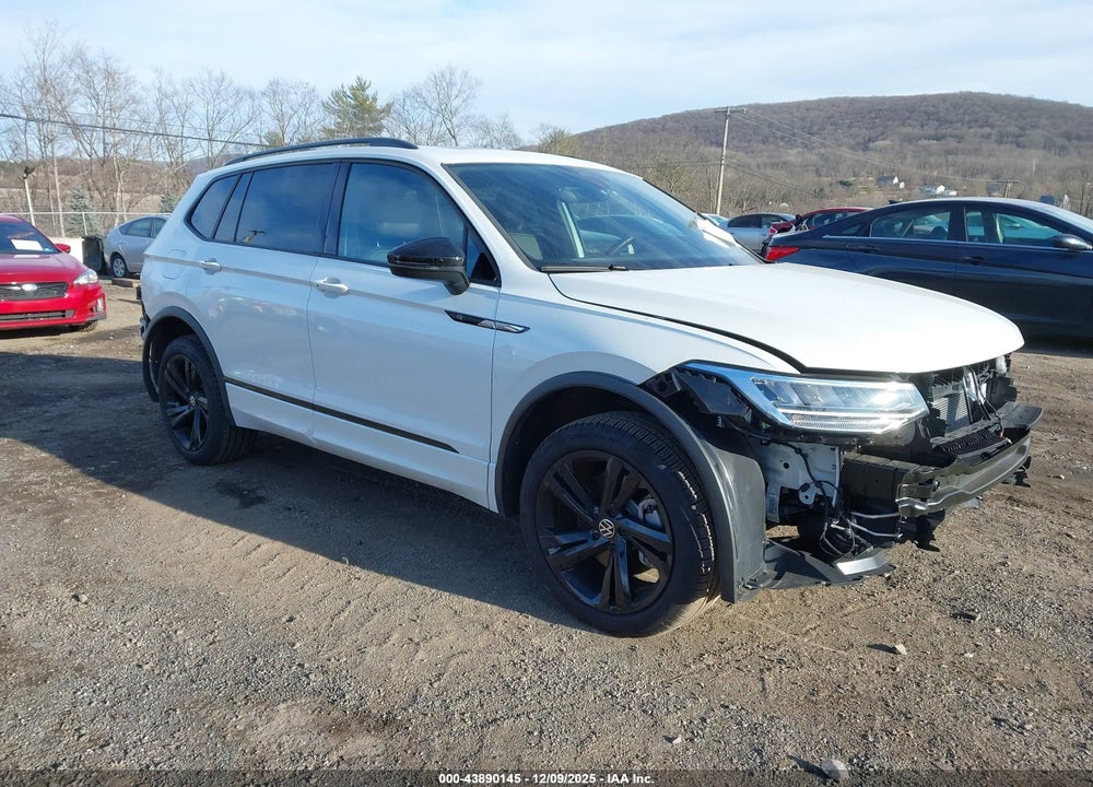 2024 VOLKSWAGEN TIGUAN 2.0T SE R-LINE BLACK VIN: 3VV8B7AX5RM197406