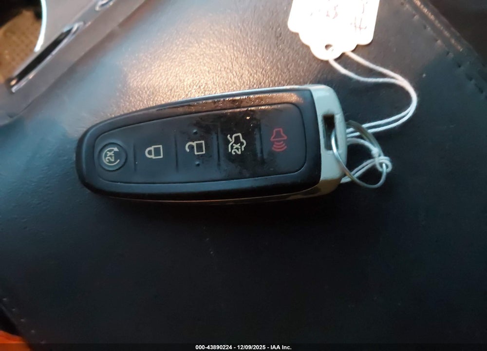 2015 LINCOLN MKX VIN: 2LMDJ6JK1FBL20825
