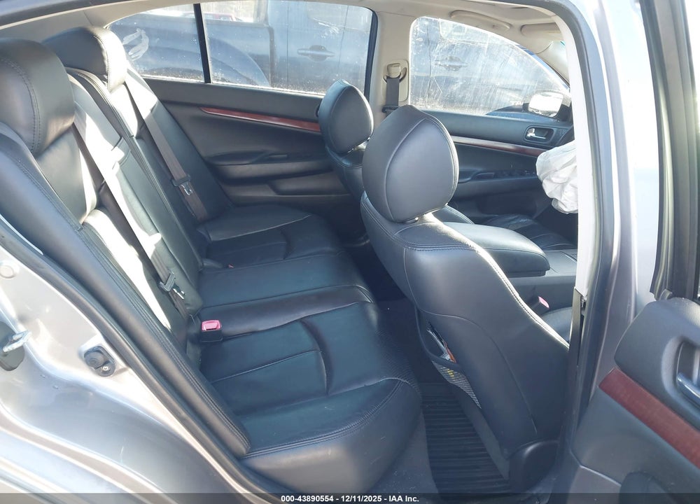 2008 INFINITI G35X VIN: JNKBV61F18M275976