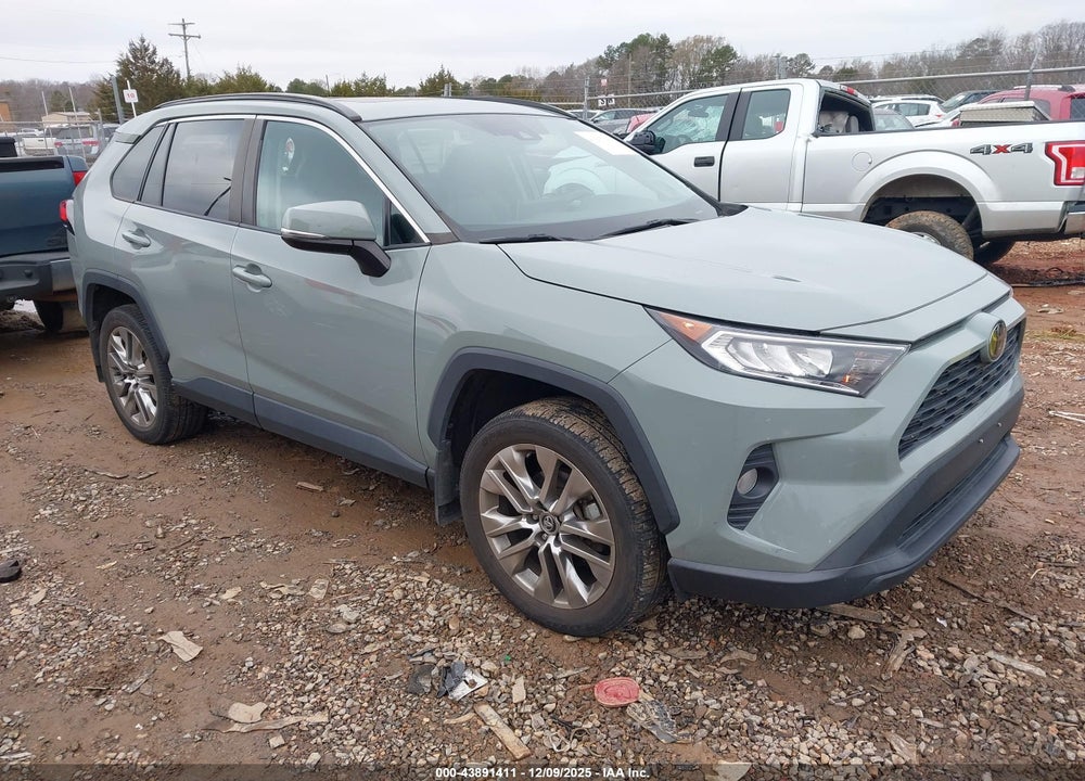 2020 TOYOTA RAV4 XLE PREMIUM VIN: 2T3A1RFV1LW099629