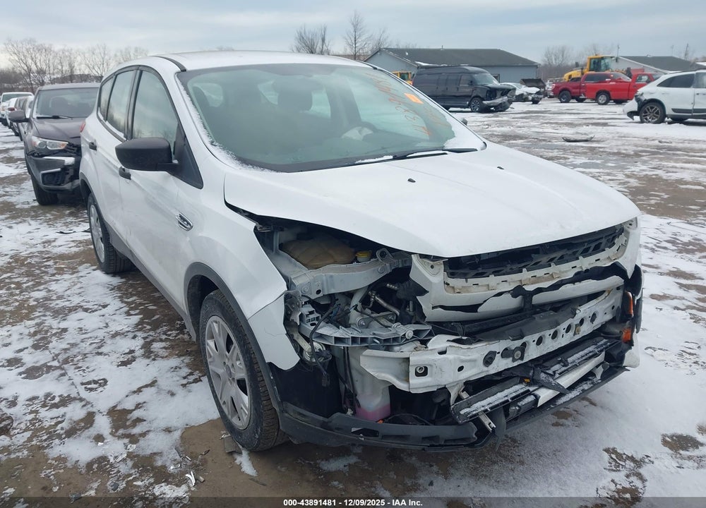 2014 FORD ESCAPE S VIN: 1FMCU0F78EUA44118