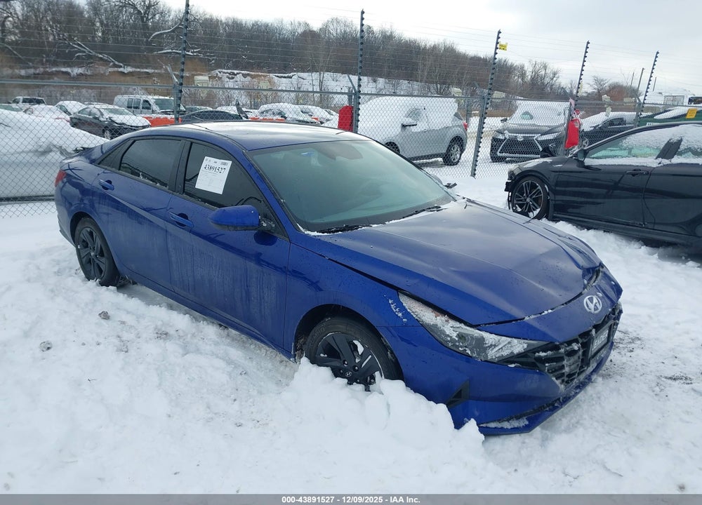 2023 HYUNDAI ELANTRA SEL VIN: 5NPLM4AG3PH105813