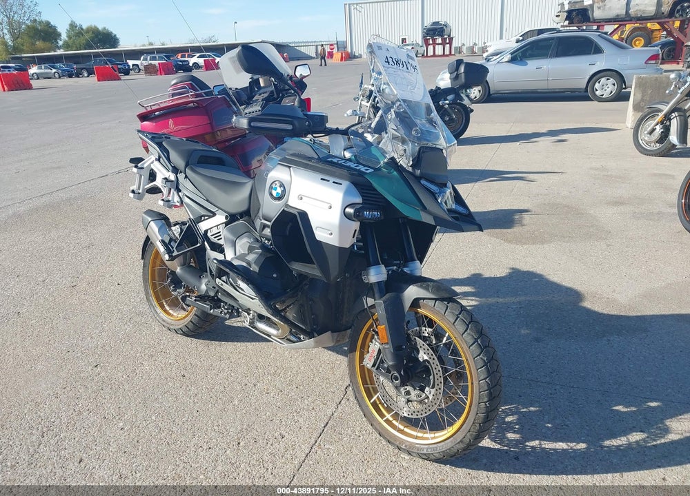 2025 BMW R 1300 GS ADVENTURE VIN: WB10M3300S6L11345