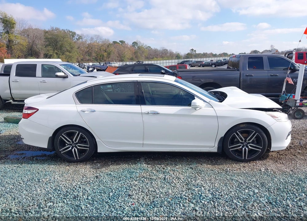 2016 HONDA ACCORD TOURING VIN: 1HGCR3F92GA005586