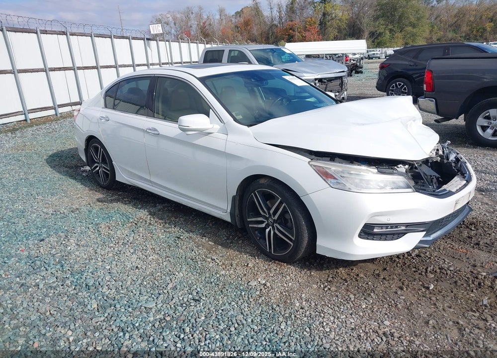 2016 HONDA ACCORD TOURING VIN: 1HGCR3F92GA005586