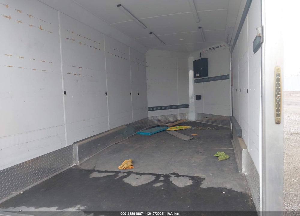 2018 TRAILER NEO 23' ENCLOSED VIN: 54BNA2322J1314664