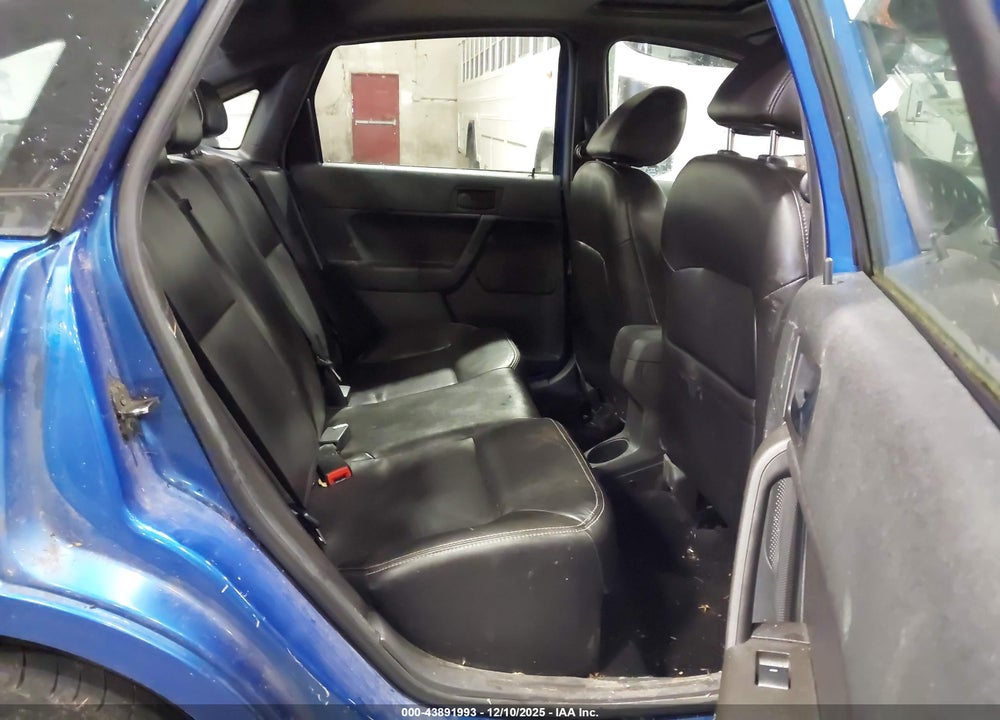 2010 FORD FOCUS SEL VIN: 1FAHP3HN4AW171144