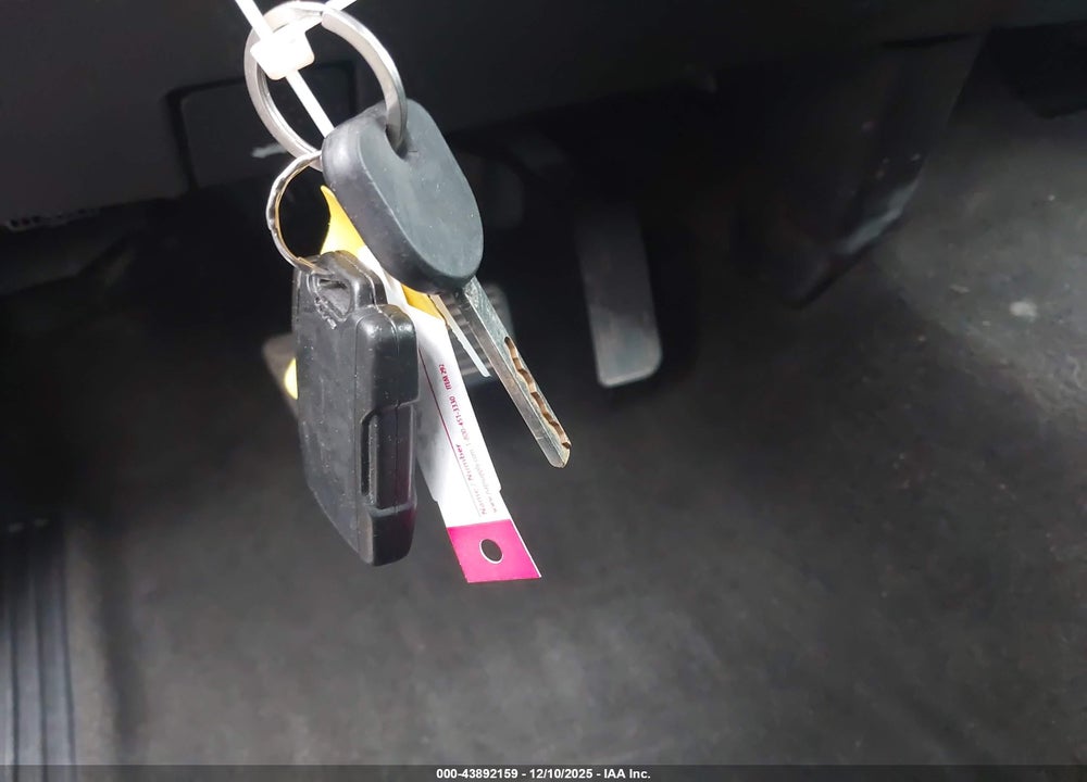 2018 CHEVROLET SILVERADO 1500 1LT VIN: 3GCUKREC5JG157961