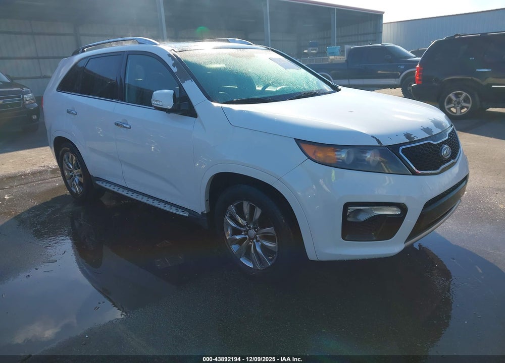 2013 KIA SORENTO SX VIN: 5XYKW4A23DG365190