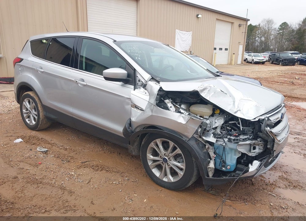 2019 FORD ESCAPE SE VIN: 1FMCU9GD2KUB10523