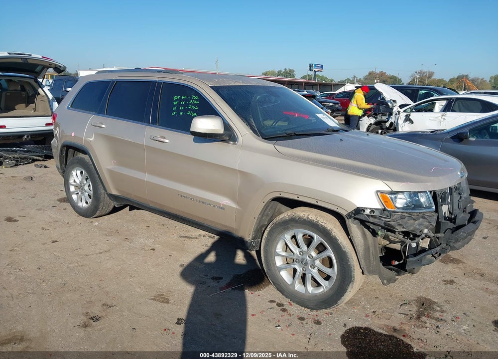 2014 JEEP GRAND CHEROKEE LAREDO VIN: 1C4RJEAG9EC581193