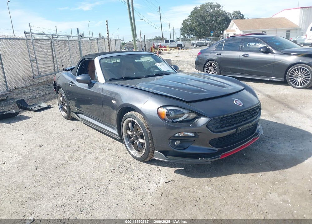 2018 FIAT 124 SPIDER LUSSO VIN: JC1NFAEK7J0138167