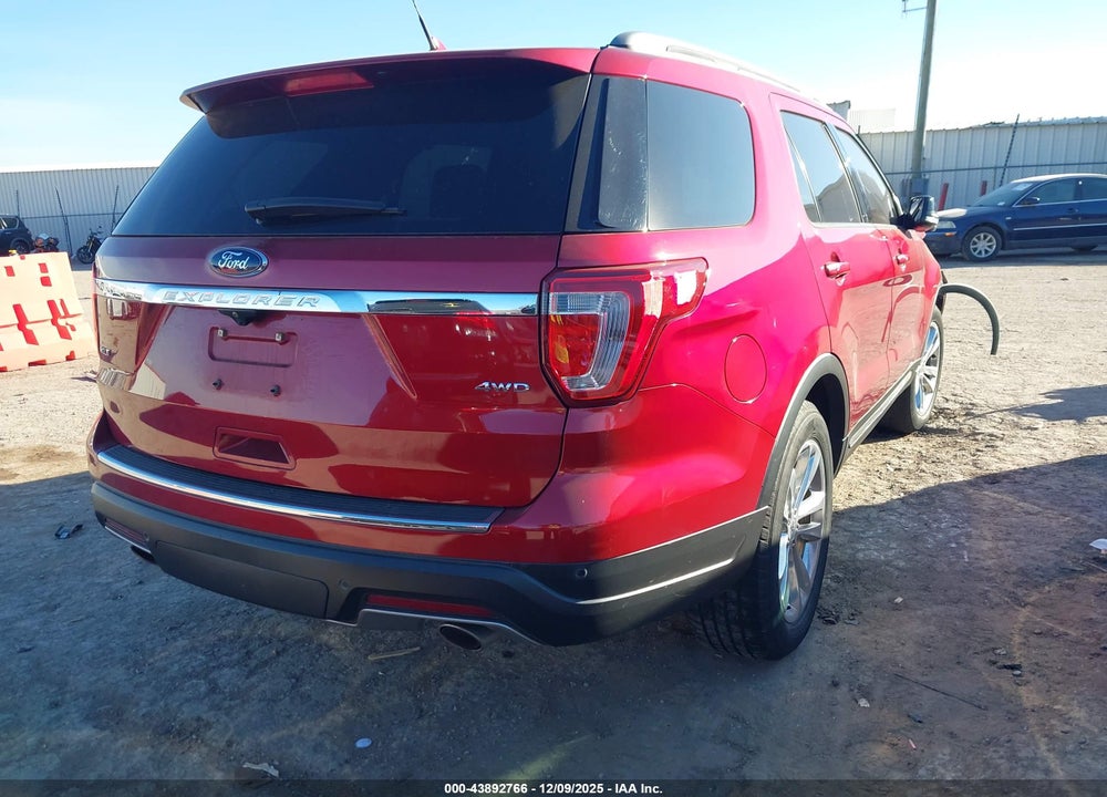 2018 FORD EXPLORER XLT VIN: 1FM5K8D88JGA41902