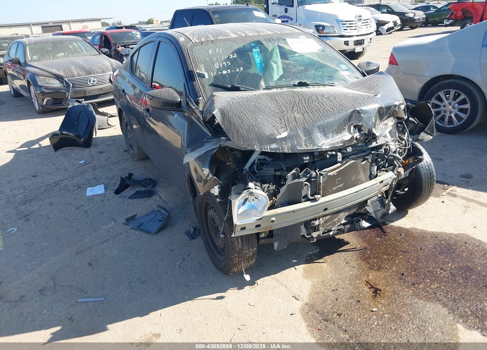 2019 NISSAN VERSA 1.6 S+ VIN: 3N1CN7AP9KL808195