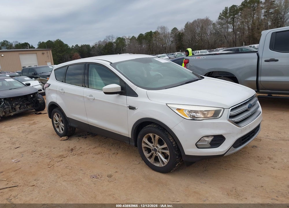 2017 FORD ESCAPE SE VIN: 1FMCU0GD0HUE77246