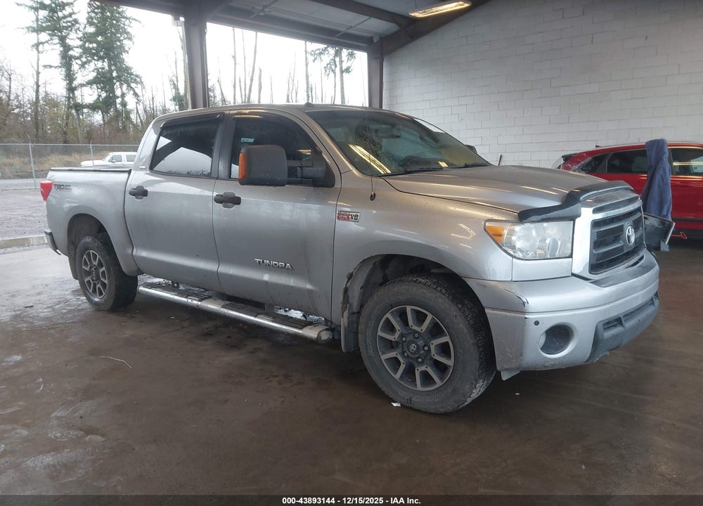 2013 TOYOTA TUNDRA SR5 5.7L V8 VIN: 5TFDY5F14DX272359