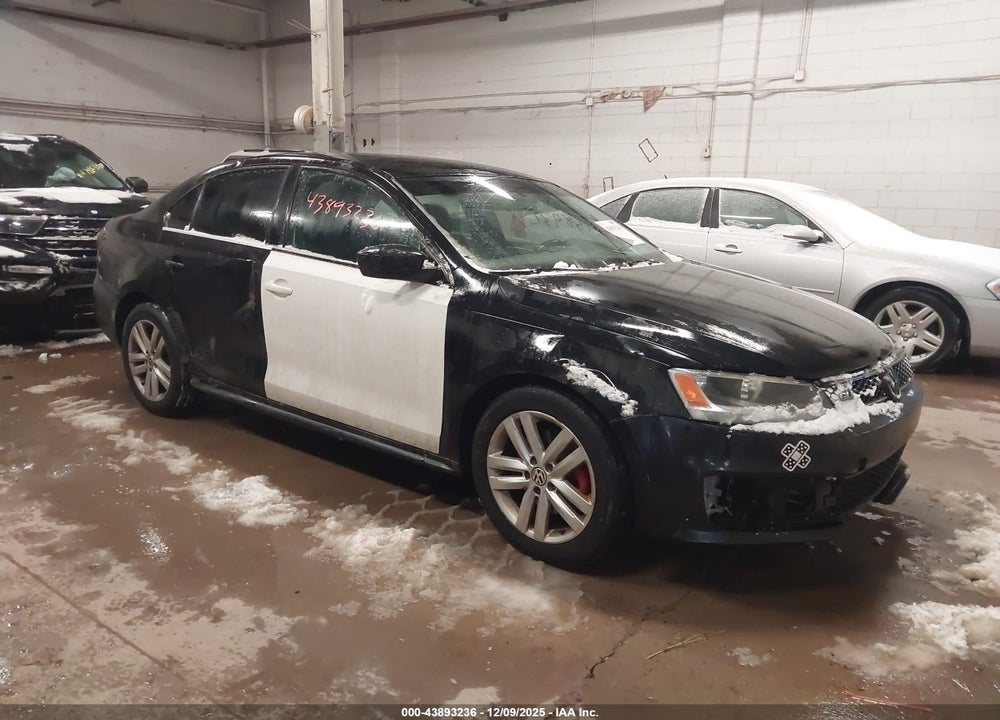 2012 VOLKSWAGEN JETTA GLI VIN: 3VW567AJ1CM407778