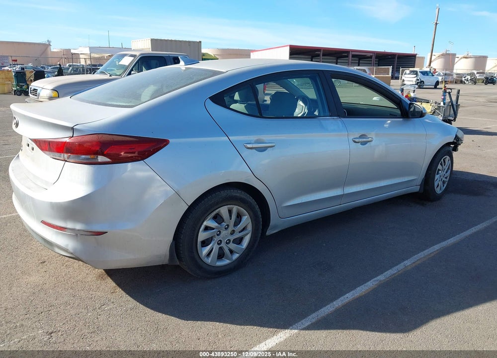 2017 HYUNDAI ELANTRA SE VIN: KMHD74LF3HU396817