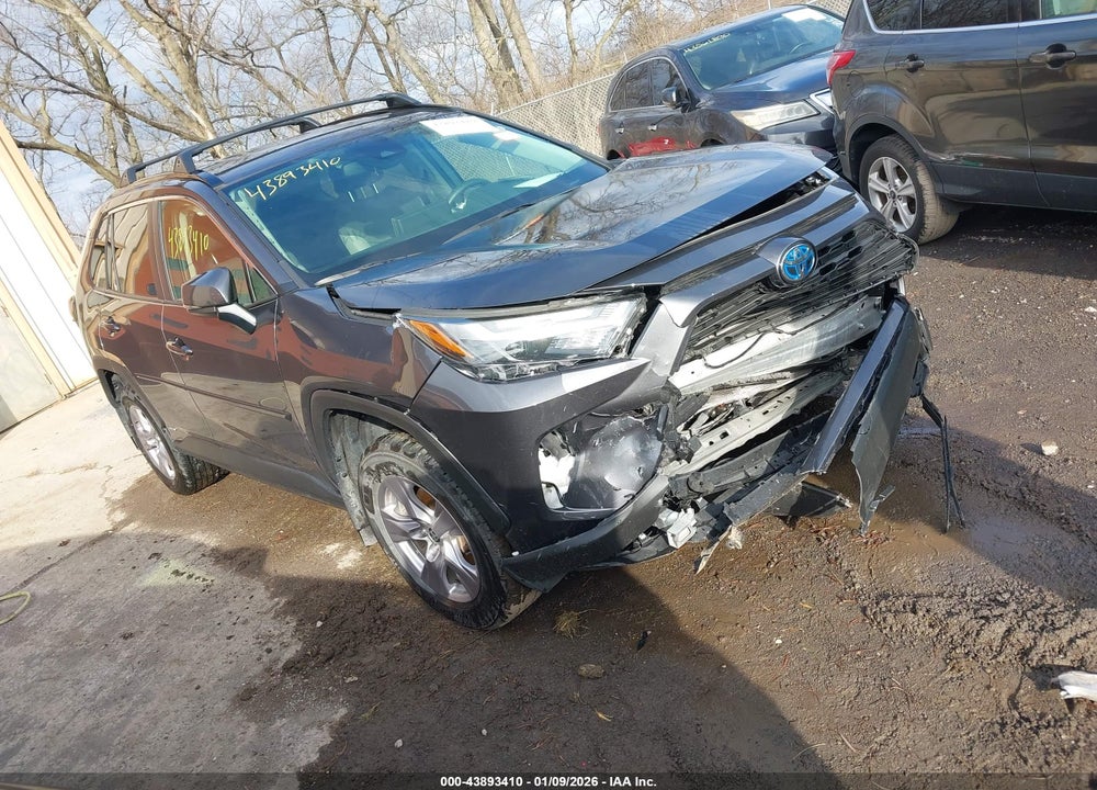 2024 TOYOTA RAV4 HYBRID XLE VIN: JTMRWRFV6RJ059834