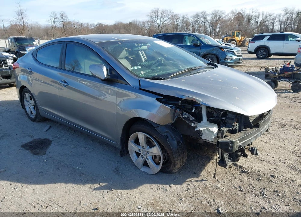 2013 HYUNDAI ELANTRA GLS VIN: KMHDH4AEXDU932051