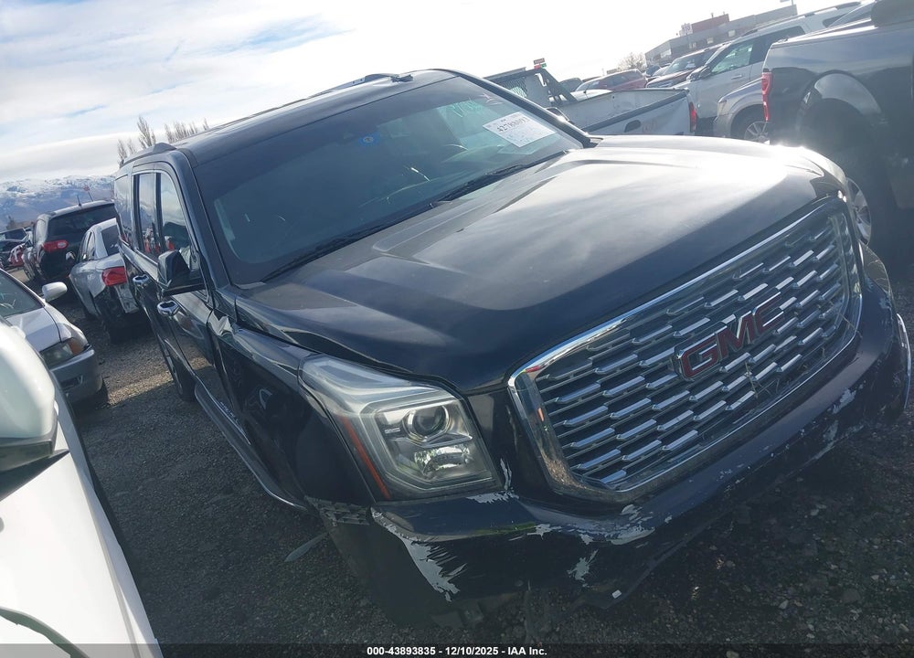 2020 GMC YUKON XL 2WD DENALI VIN: 1GKS1HKJ8LR221375