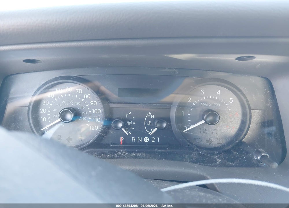 2008 MERCURY GRAND MARQUIS GS VIN: 2MEFM74V28X615190