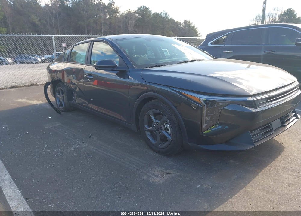 2025 KIA K4 LXS VIN: 3KPFT4DEXSE216012
