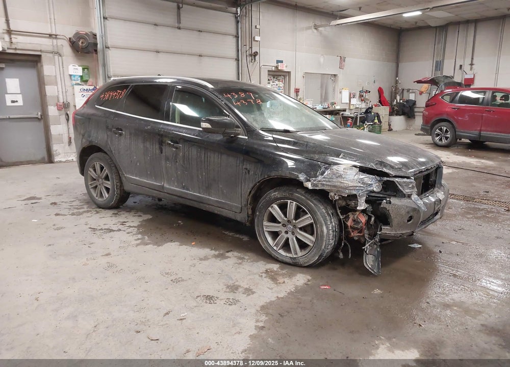 2013 VOLVO XC60 T6 VIN: YV4902DZ5D2425054