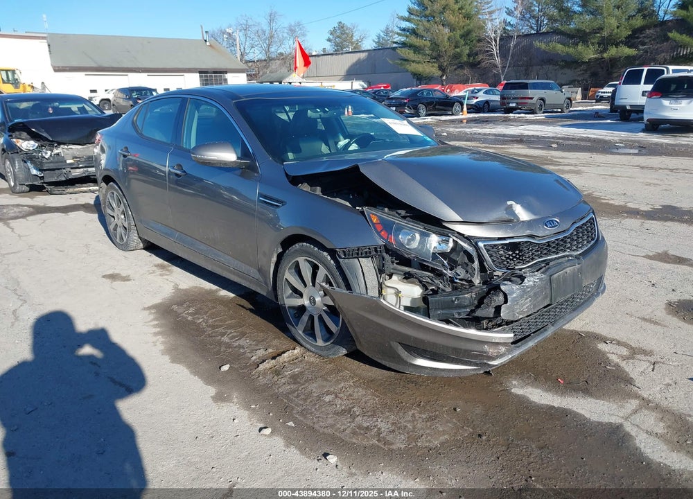 2012 KIA OPTIMA SX VIN: 5XXGR4A65CG085029