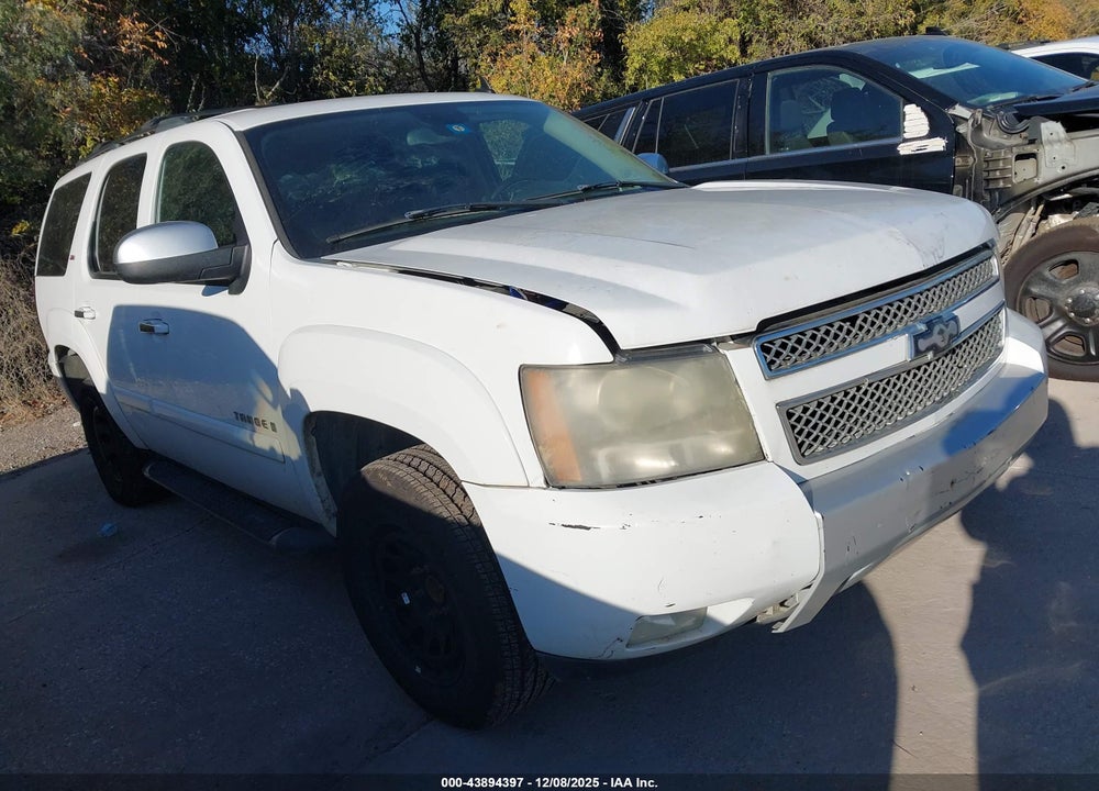 2008 CHEVROLET TAHOE LT VIN: 1GNFC13048R145575