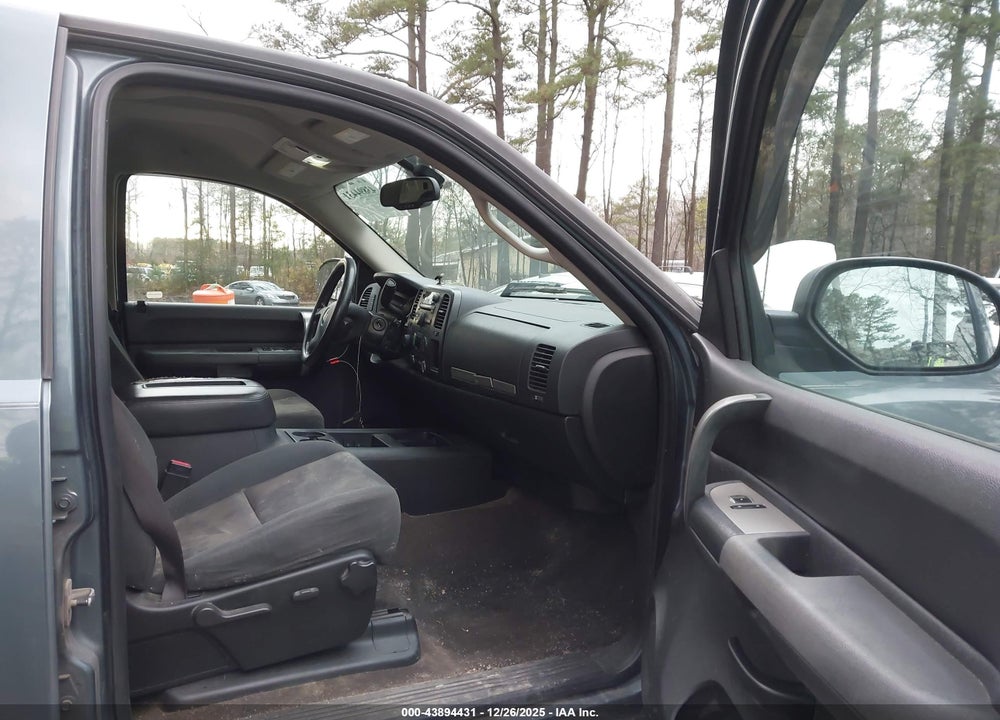2008 GMC SIERRA 1500 SLE2 VIN: 2GTEK133281290642
