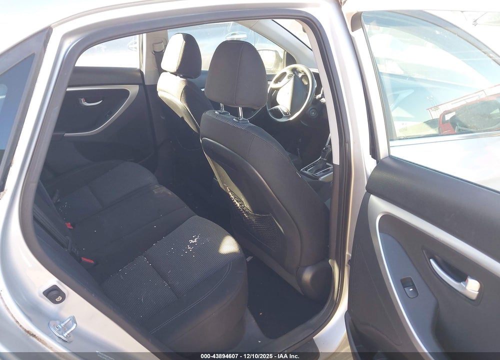 2014 HYUNDAI ELANTRA GT VIN: KMHD35LH0EU163475