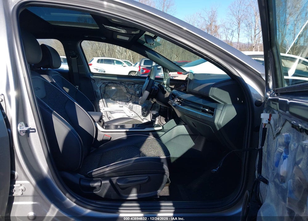 2025 KIA K4 GT-LINE VIN: 3KPFW4DE0SE144678