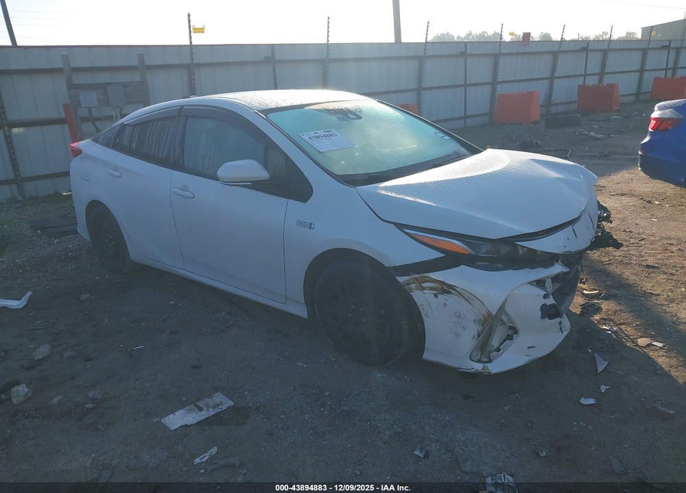 2017 TOYOTA PRIUS PRIME PLUS VIN: JTDKARFP4H3066589