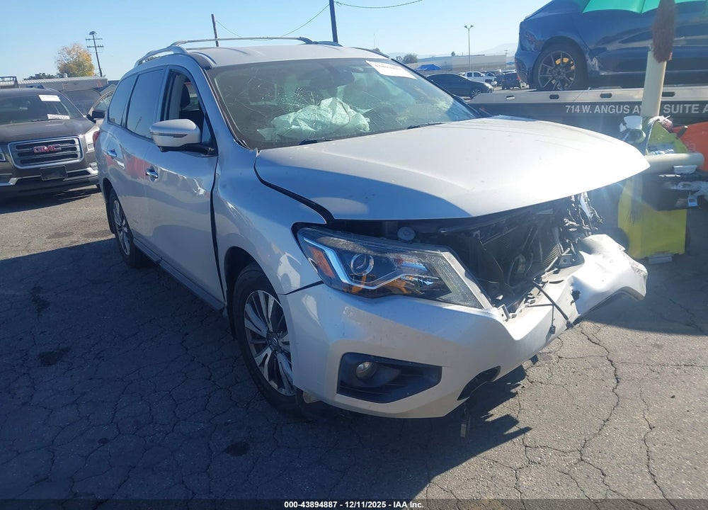 2019 NISSAN PATHFINDER SL VIN: 5N1DR2MN2KC589767