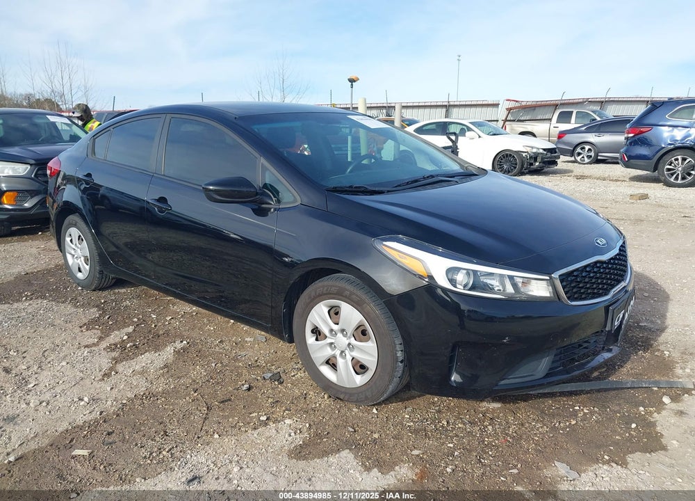 2017 KIA FORTE LX VIN: 3KPFK4A7XHE154063