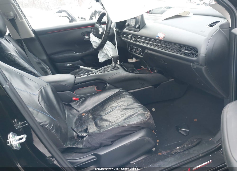 2024 HONDA HR-V AWD LX VIN: 3CZRZ2H38RM767252