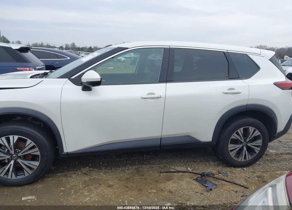 2021 NISSAN ROGUE SV INTELLIGENT AWD VIN: 5N1AT3BB1MC763432