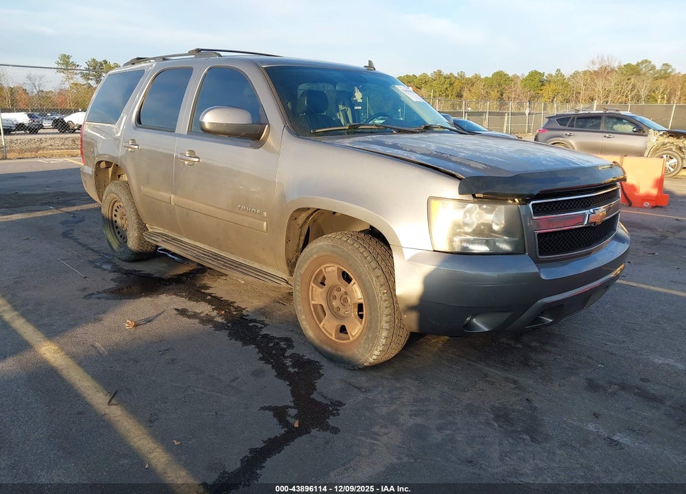 2008 CHEVROLET TAHOE LT VIN: 1GNFK13018R122516