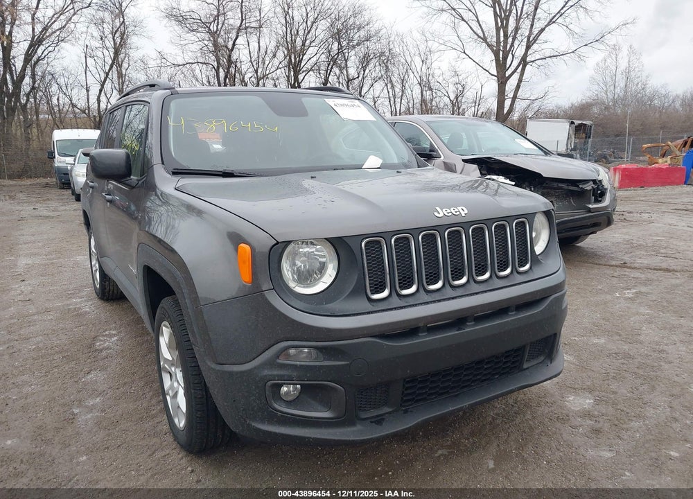 2018 JEEP RENEGADE LATITUDE 4X4 VIN: ZACCJBBB0JPH41975