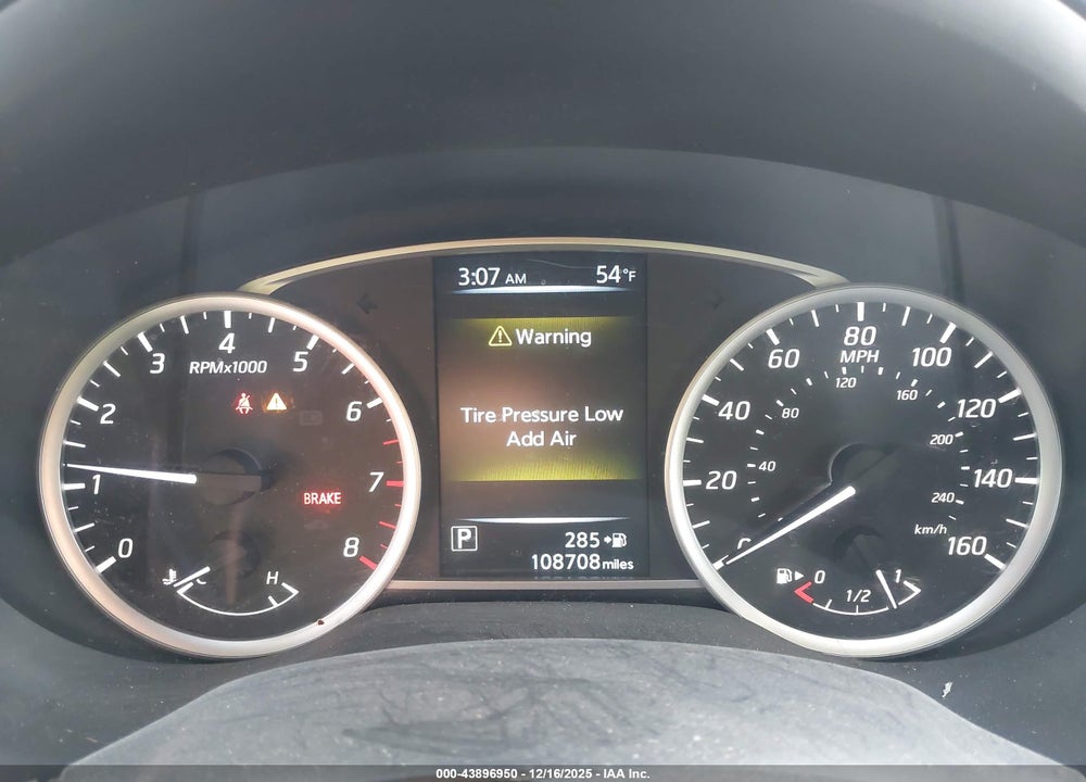 2017 NISSAN SENTRA SV VIN: 3N1AB7AP3HY358782