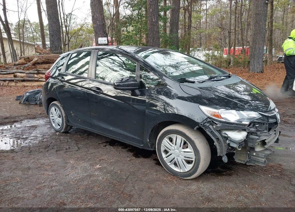 2019 HONDA FIT LX VIN: 3HGGK5H46KM744104