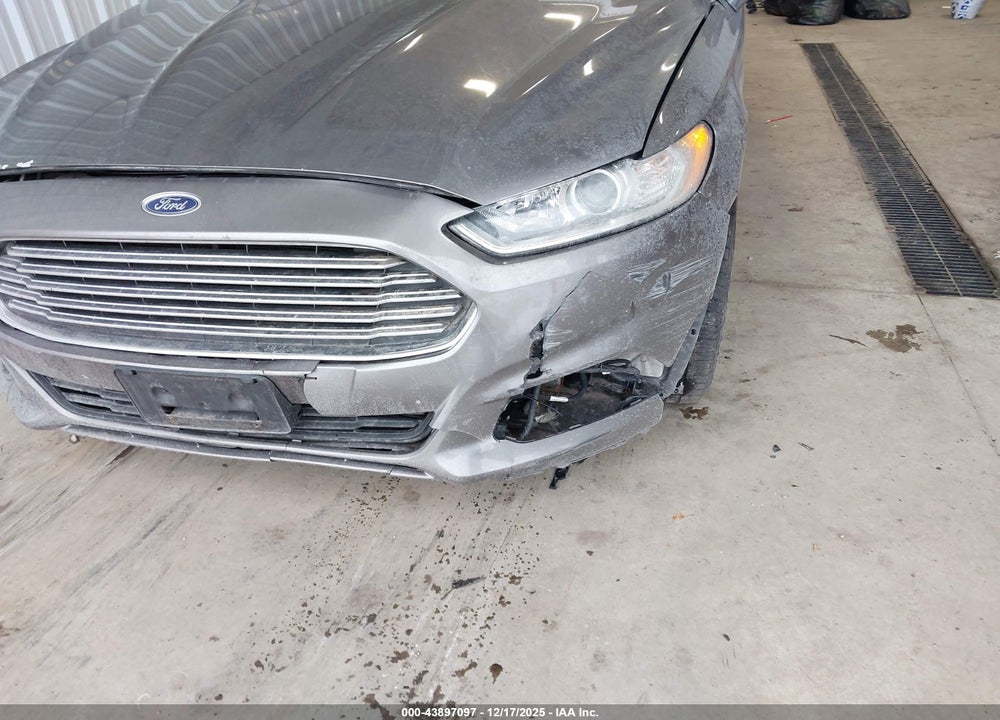 2013 FORD FUSION SE VIN: 3FA6P0HRXDR192483