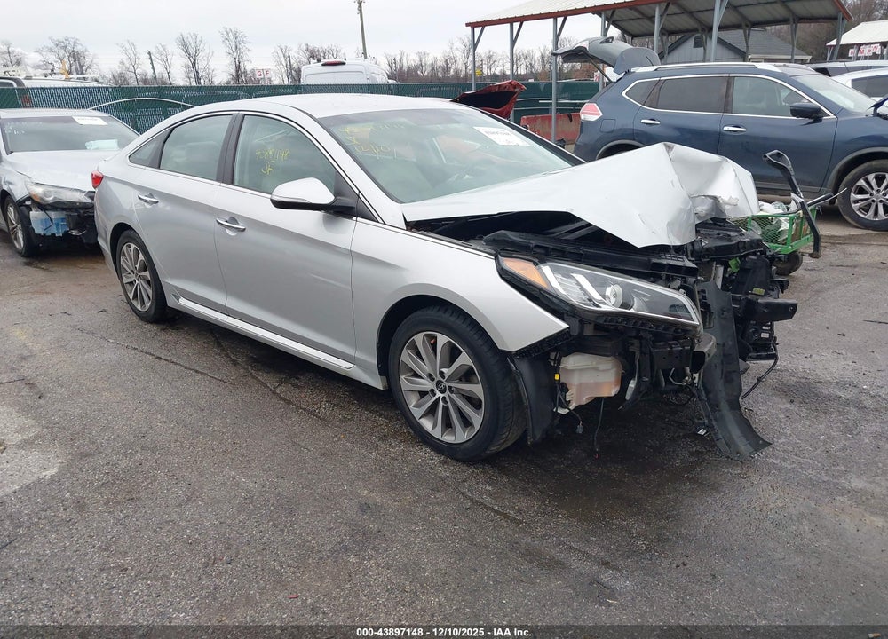 2015 HYUNDAI SONATA SPORT VIN: 5NPE34AF0FH094156