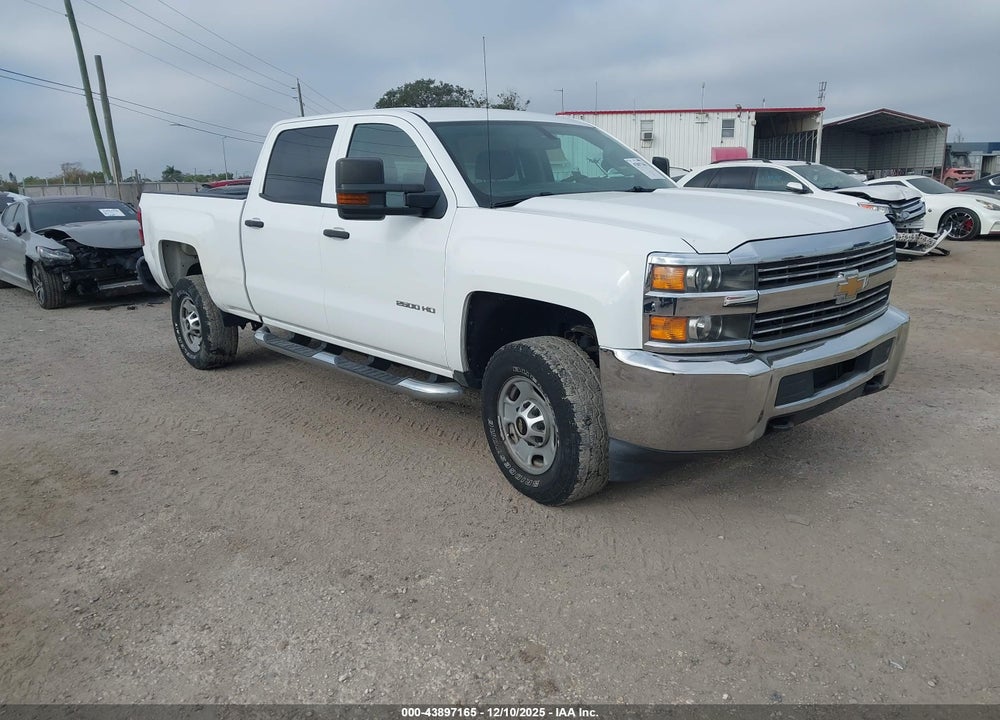 2015 CHEVROLET SILVERADO 2500HD WT VIN: 1GC1CUEG7FF633741