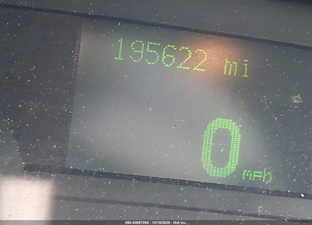 2009 MERCURY GRAND MARQUIS LS (FLEET ONLY) VIN: 2MEHM75V59X636396