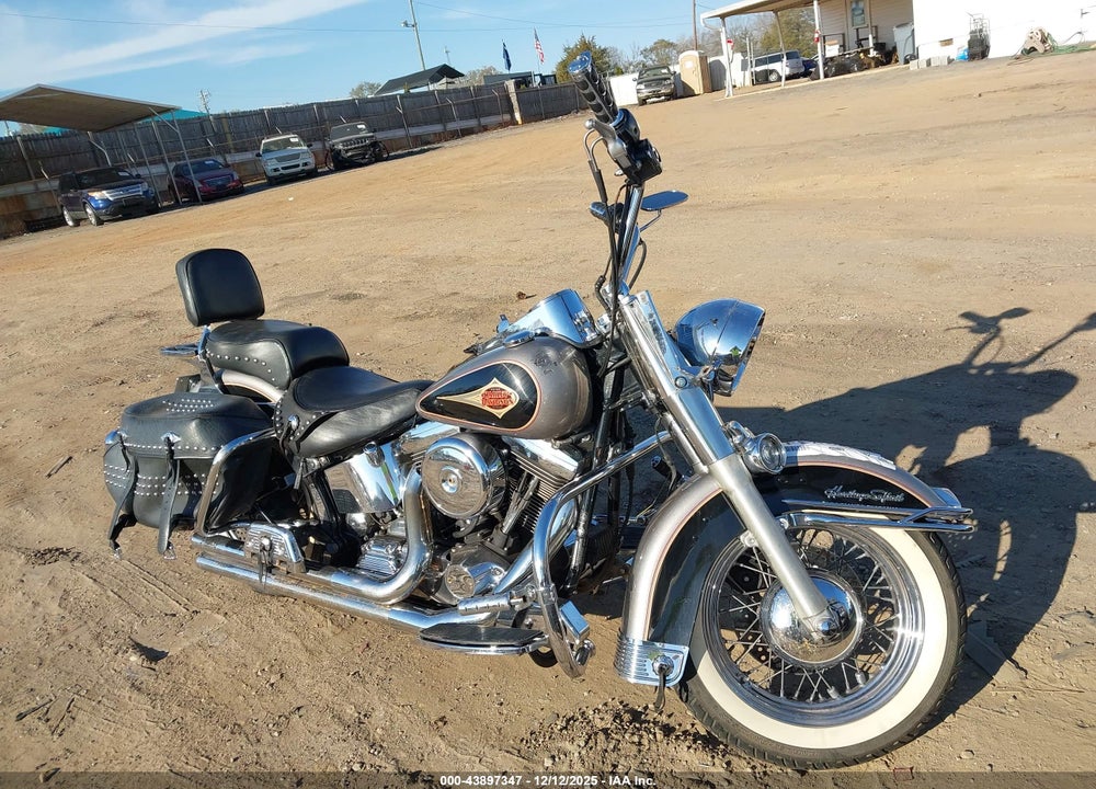 1997 HARLEY-DAVIDSON FLSTC VIN: 1HD1BJL48VY043057