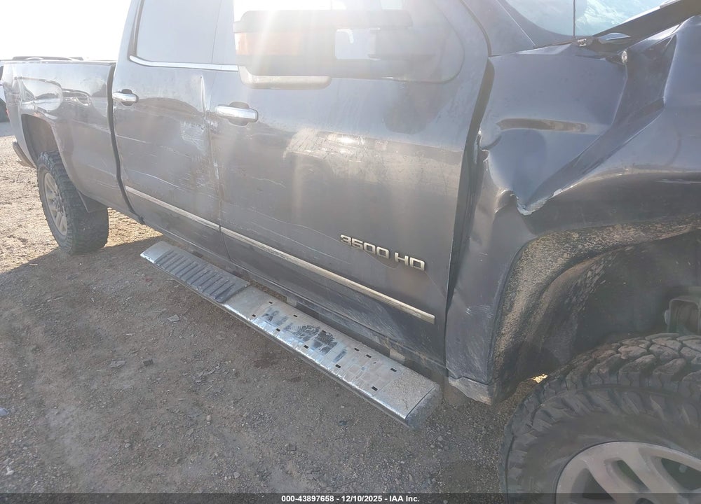 2016 CHEVROLET SILVERADO 3500HD LTZ VIN: 1GC4K0E82GF102272